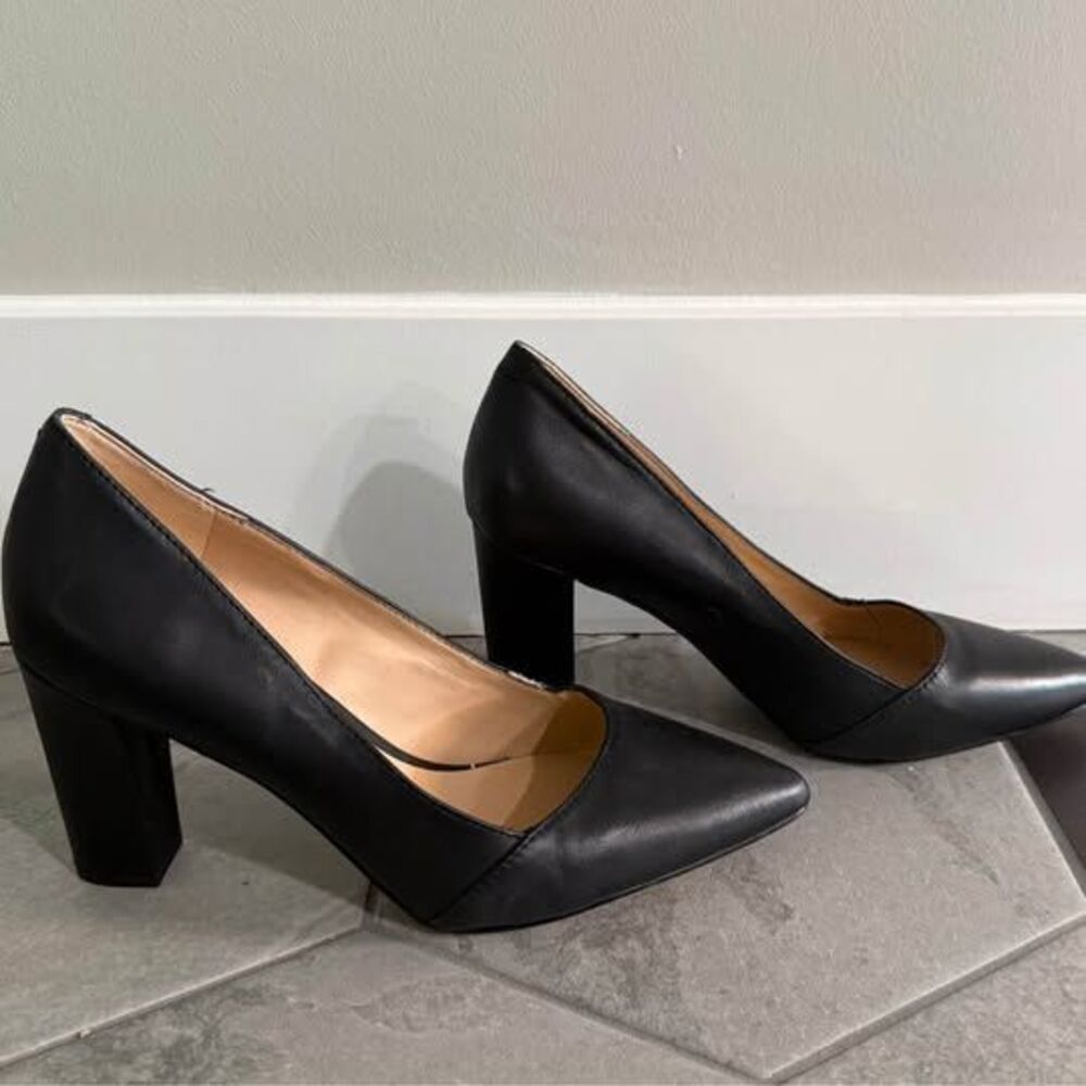 Franco Sarto Leather Black Heels, Size 6.5